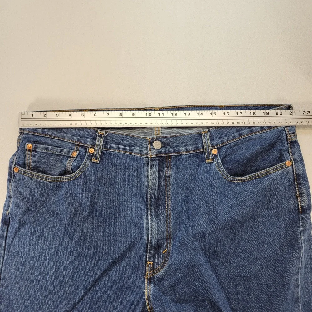 Levi's 550 Jeans Mens 42x30 Blue Relaxed Tapered Leg Medium Wash Denim